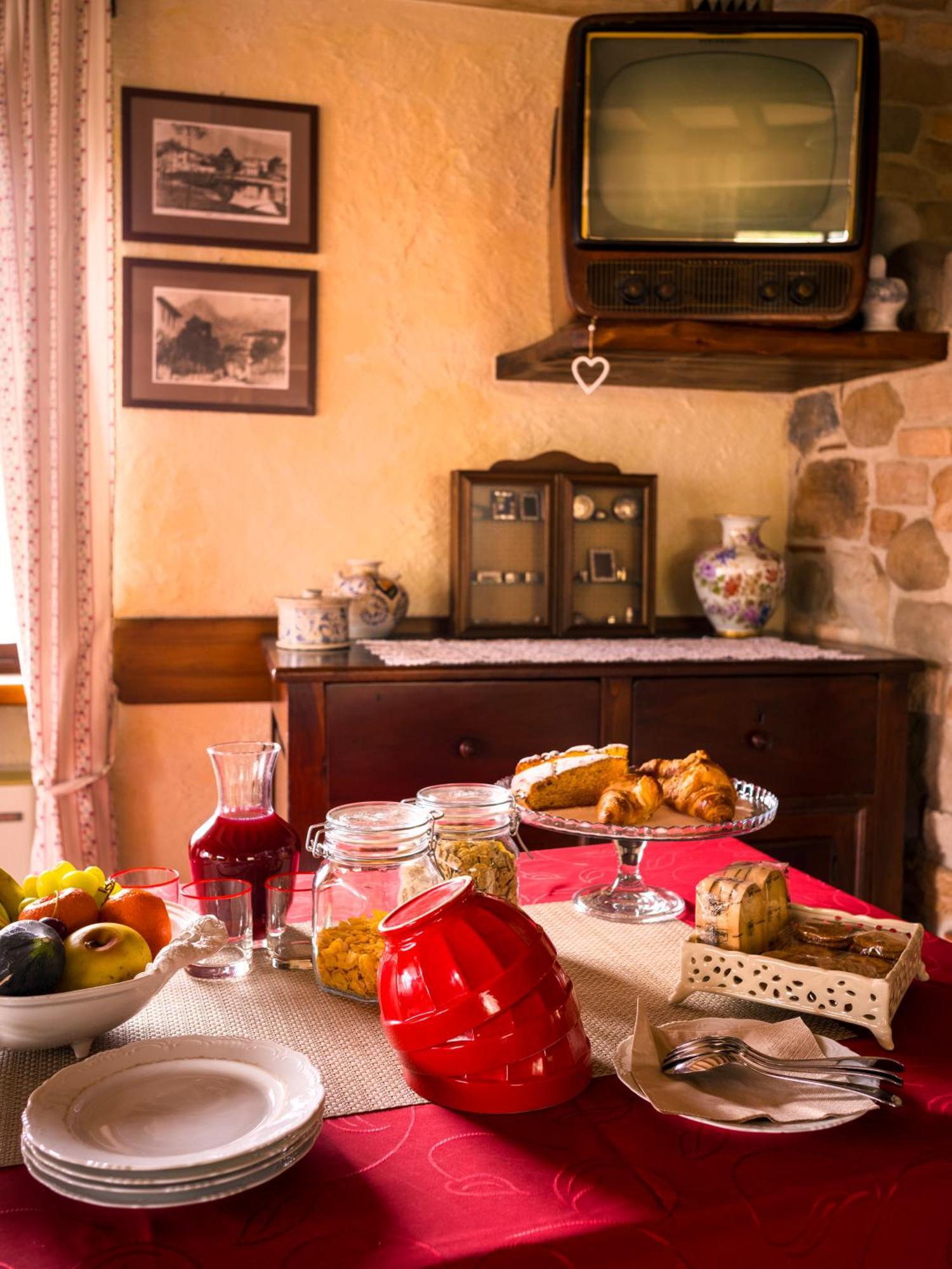 B&B La Vittoria クロネ エクステリア 写真